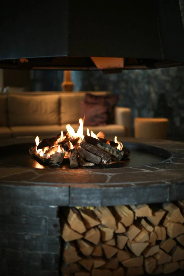 Indoor fire pit