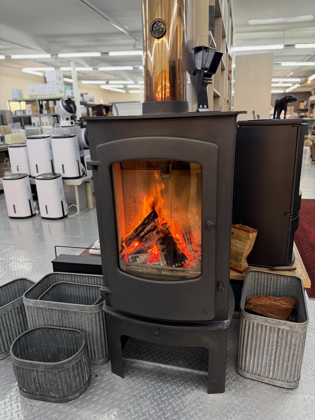 Free-standing stove